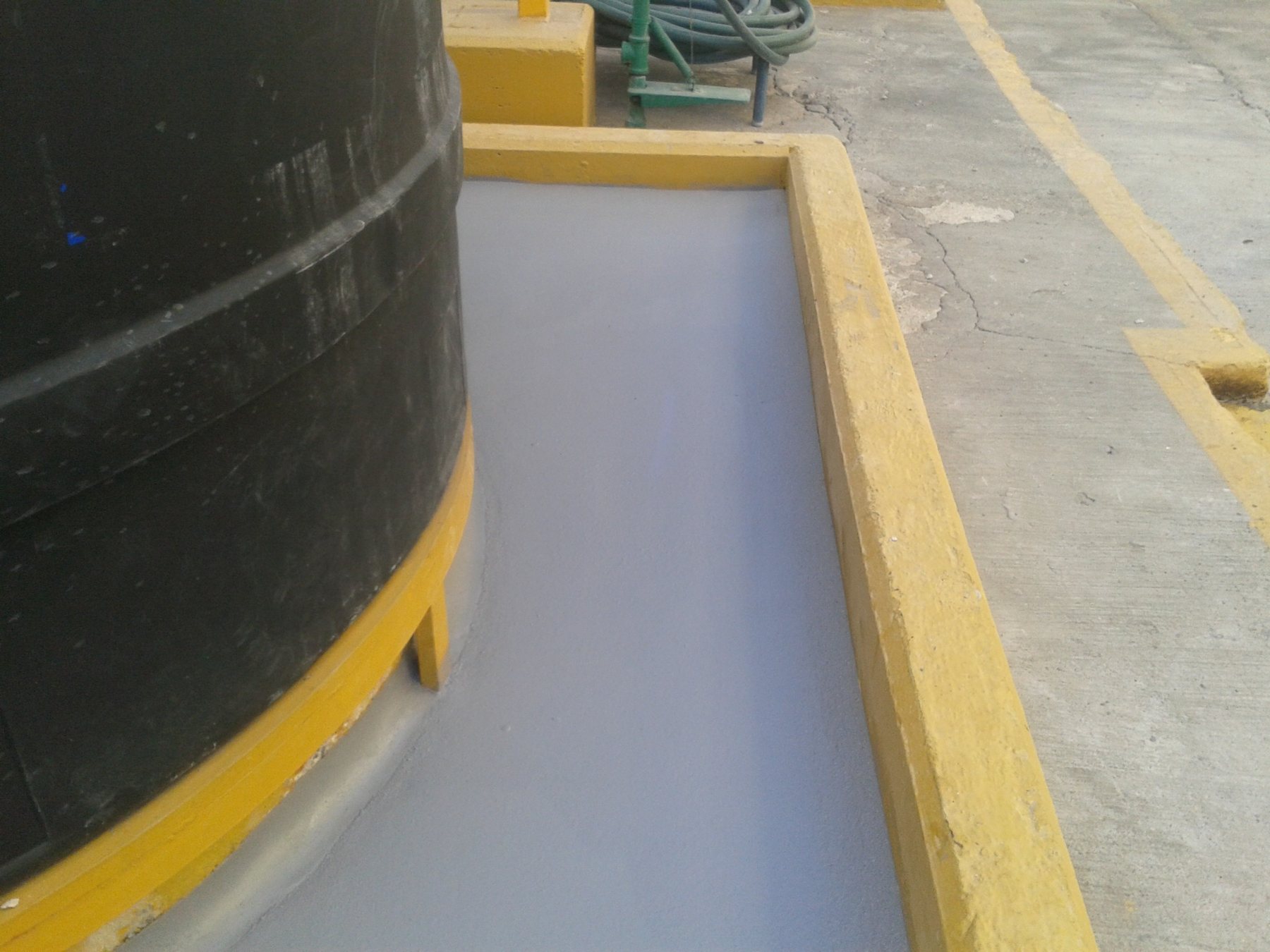Piso rojo industrial sanitario